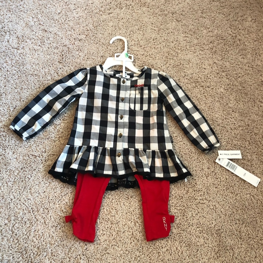 DKNY Girls Two Piece Set, size 18 months